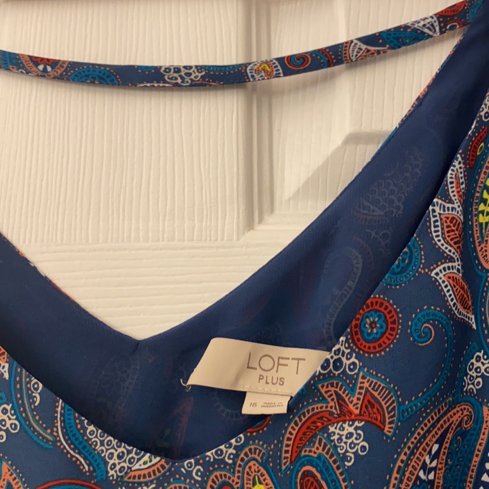 Loft Paisley Flowy Tank - Picture 2 of 4